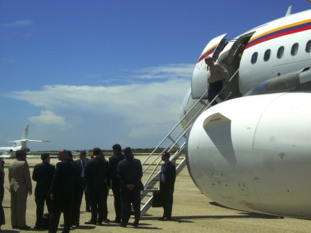 alan_avion_presidencial.jpg