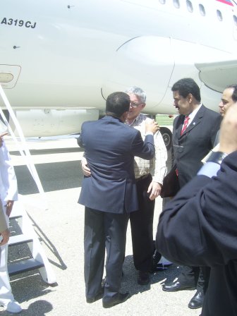 alan_con_chavez_1.jpg