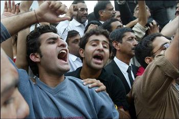present-crisis-and-the-pakistan-peoples-party-3.jpg