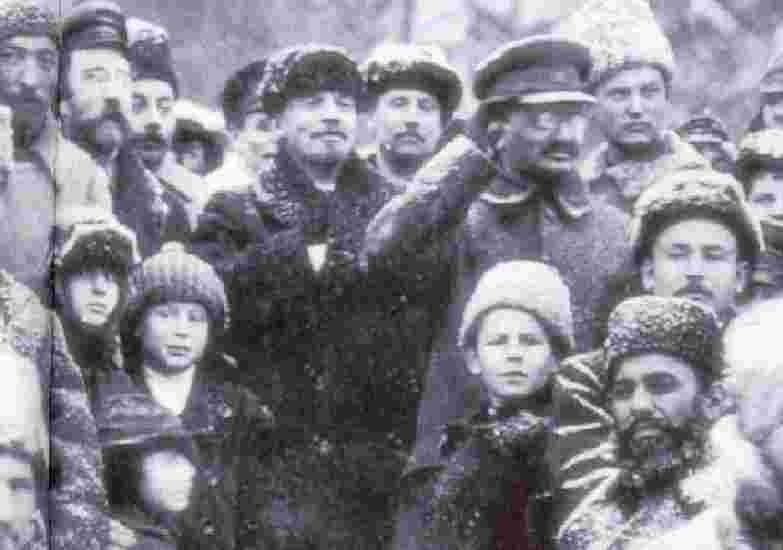 trotsky_lenin.jpg