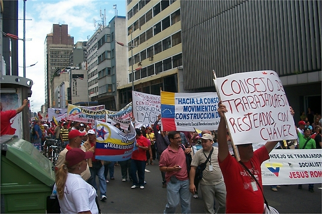 consigna_consejos_de_trabajadores_resteados_con_chavez21