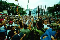 thumb_2002_coup_army