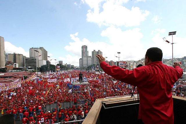 presidente chavez mitin